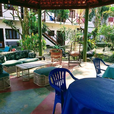 Lindas Suites A Uma Quadra Da Praia E Centro Ubatuba Exterior foto