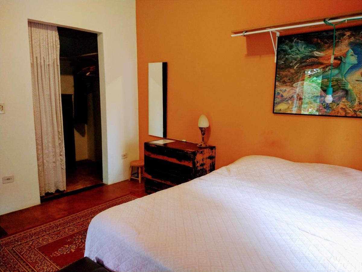 Lindas Suites A Uma Quadra Da Praia E Centro Ubatuba Exterior foto