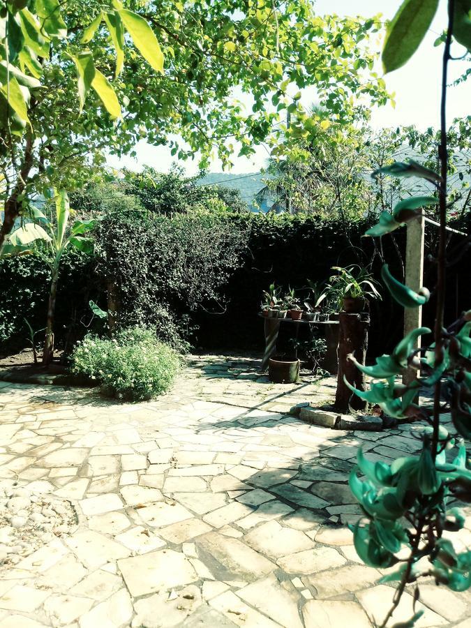 Lindas Suites A Uma Quadra Da Praia E Centro Ubatuba Exterior foto